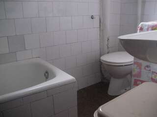 Апартаменты Apartments Vuković Жабляк Трехместный номер с общей ванной комнатой-3